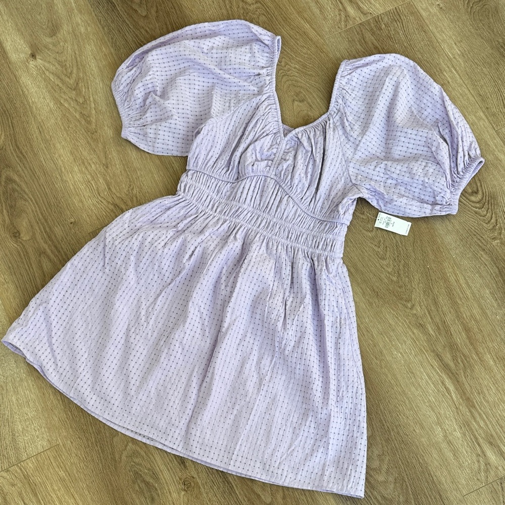 Old Navy Women’s Lavender Puff Sleeve Dress